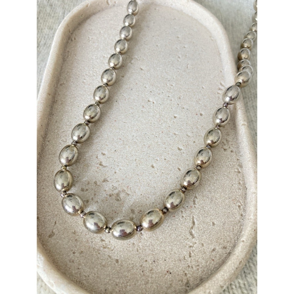 Silver Tone Oval Bead Necklace Polished Metal Strand Classic Minimalist Chunky